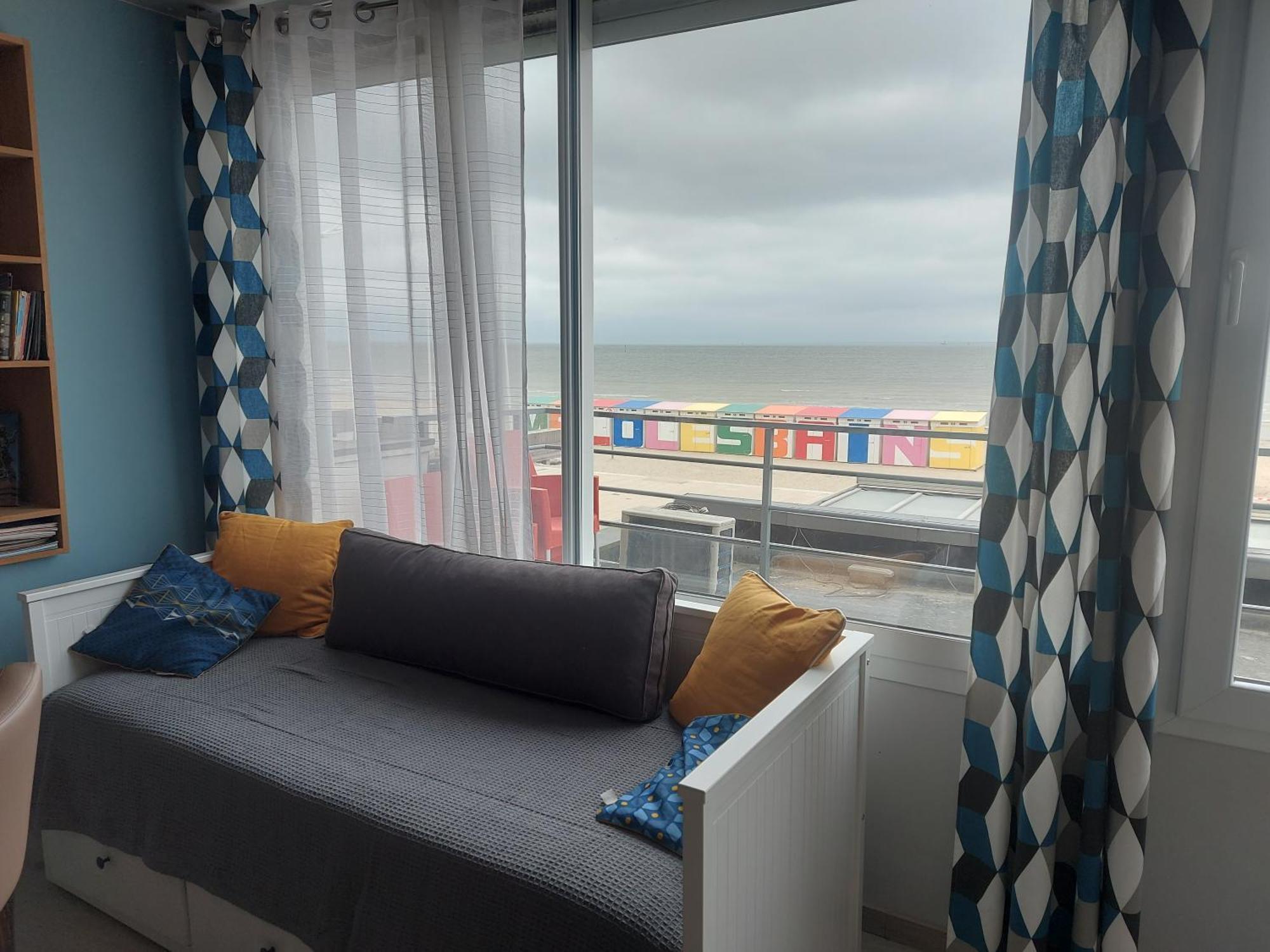 Appartement De Standing Bord De Malo